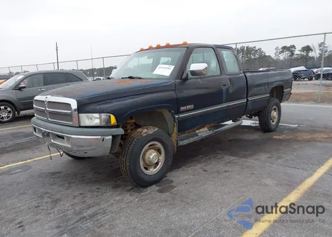 1996 Dodge Ram 2500 из США, поврежденный, VIN 3B7KF23C3TM185056